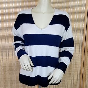 Vince Camuto white and navy blue stripped sweater